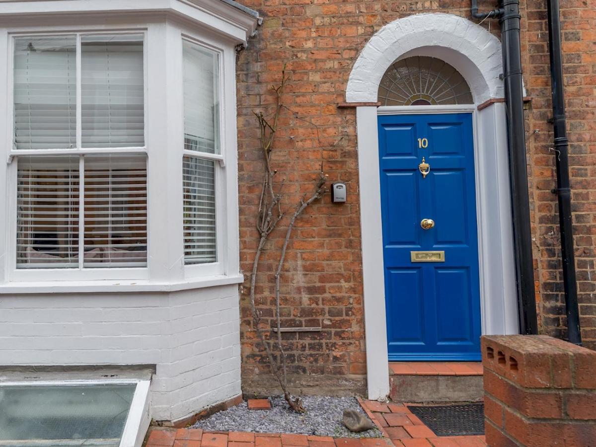 Pass The Keys 3 Storey Townhouse Shrewsbury Exterior foto
